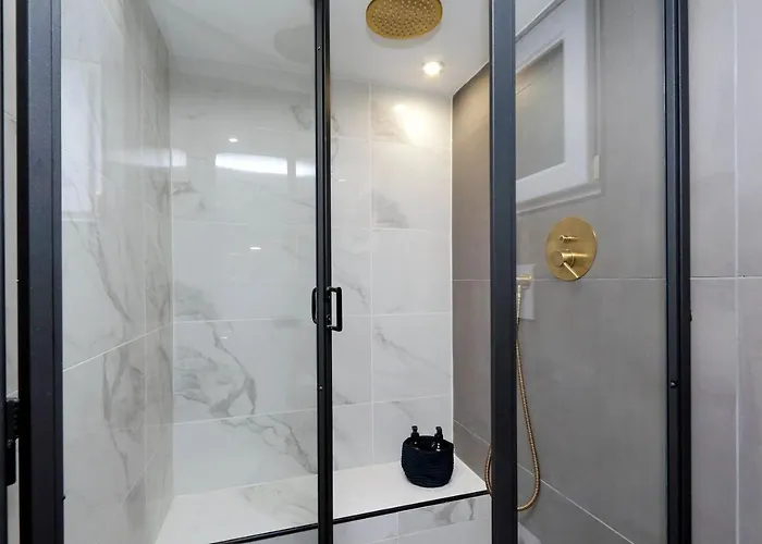 Eve At Trevi Fountain Apartment